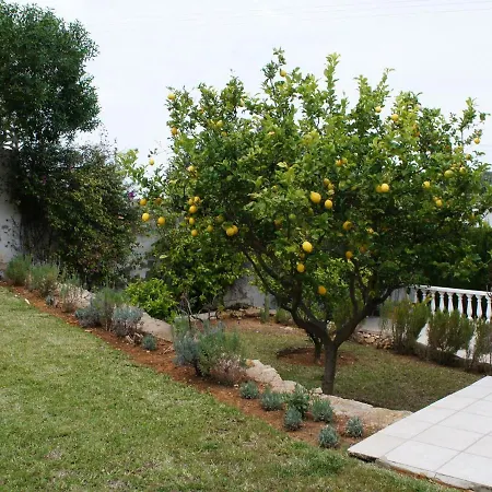 Denia, 3 Dormitorios, 6 Personas - Es-262-16 Villa